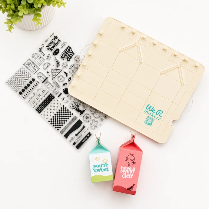 Carton Stamp board We r Tabla de cajas de leche We R para manualidades