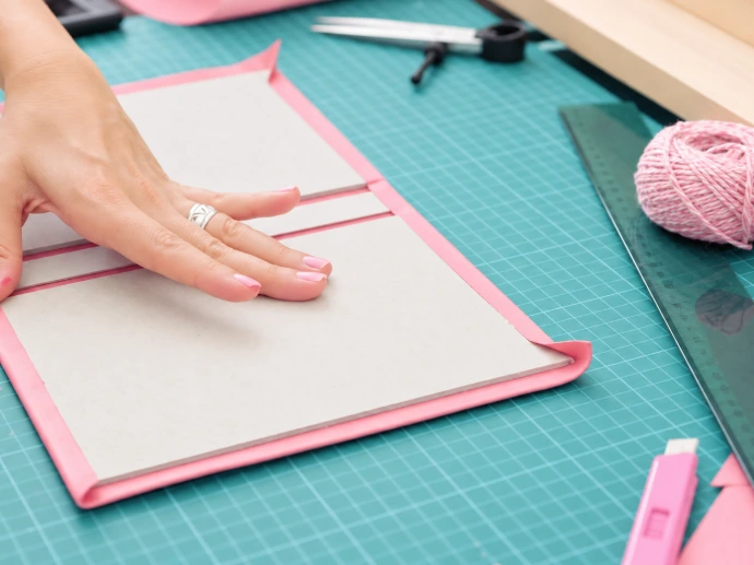 Kit para aprender a encuadernar agendas y proyectos